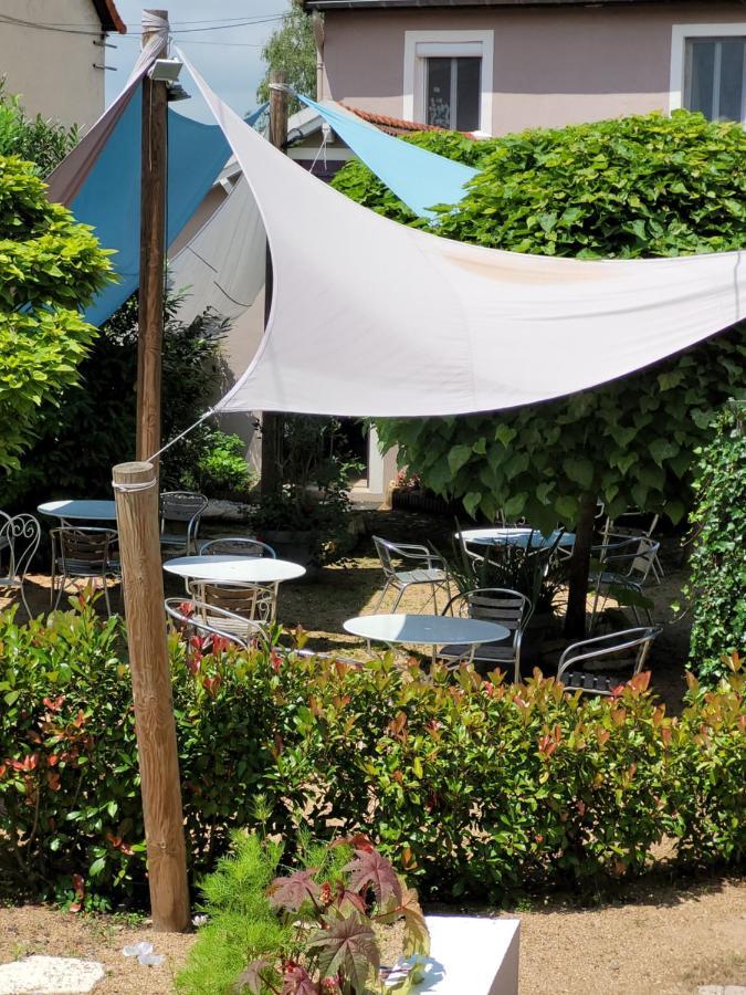 Le Merle Blanc Hôtel Logis Digoin Exterior foto