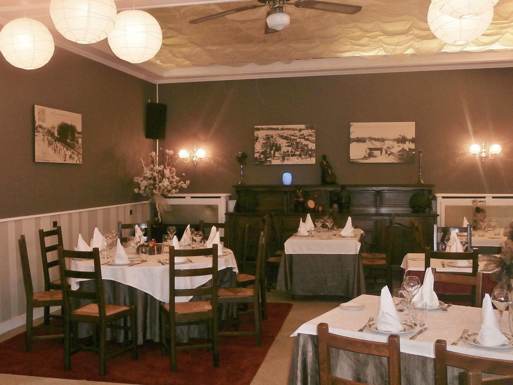 Le Merle Blanc Hôtel Logis Digoin Exterior foto